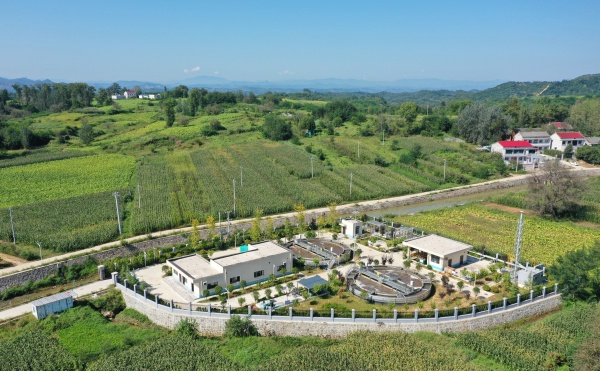 1768784978266399yz40.jpg 洛南縣永豐鎮(zhèn)污水處理廠2_副本.jpg